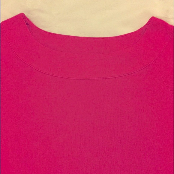 Rafaela Hot Pink CapSleeve Top NEW - Picture 3 of 5